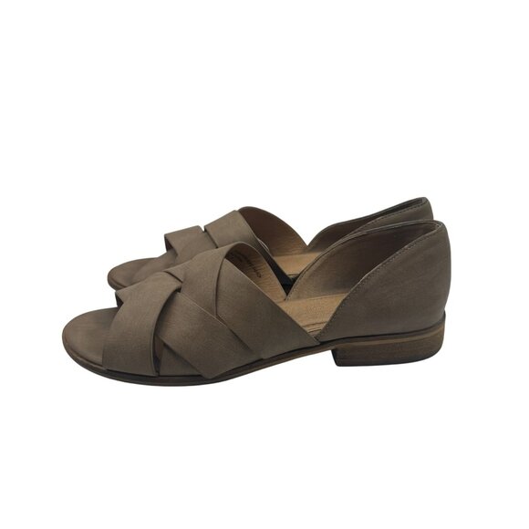 Beast Fashion Womens Size 7.5  Taupe Crisscross Leather Open-Toe Flats - Picture 8 of 9